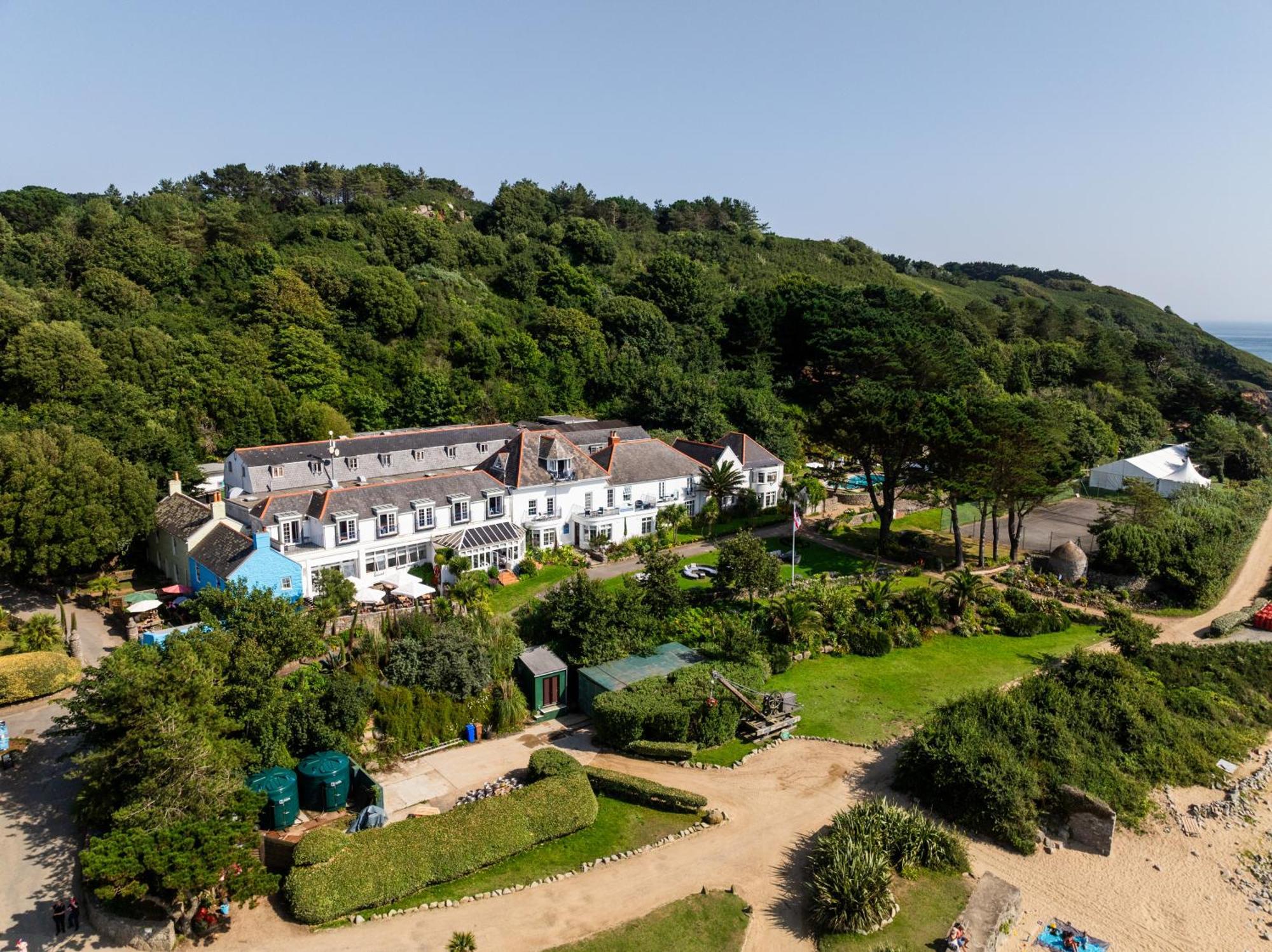 The White House Hotel Herm Extérieur photo